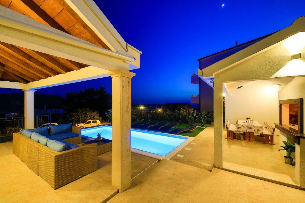 Villa Eni Primosten Exterior photo